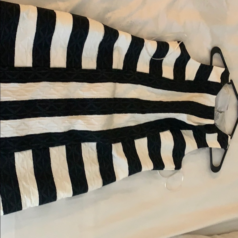 Short dress